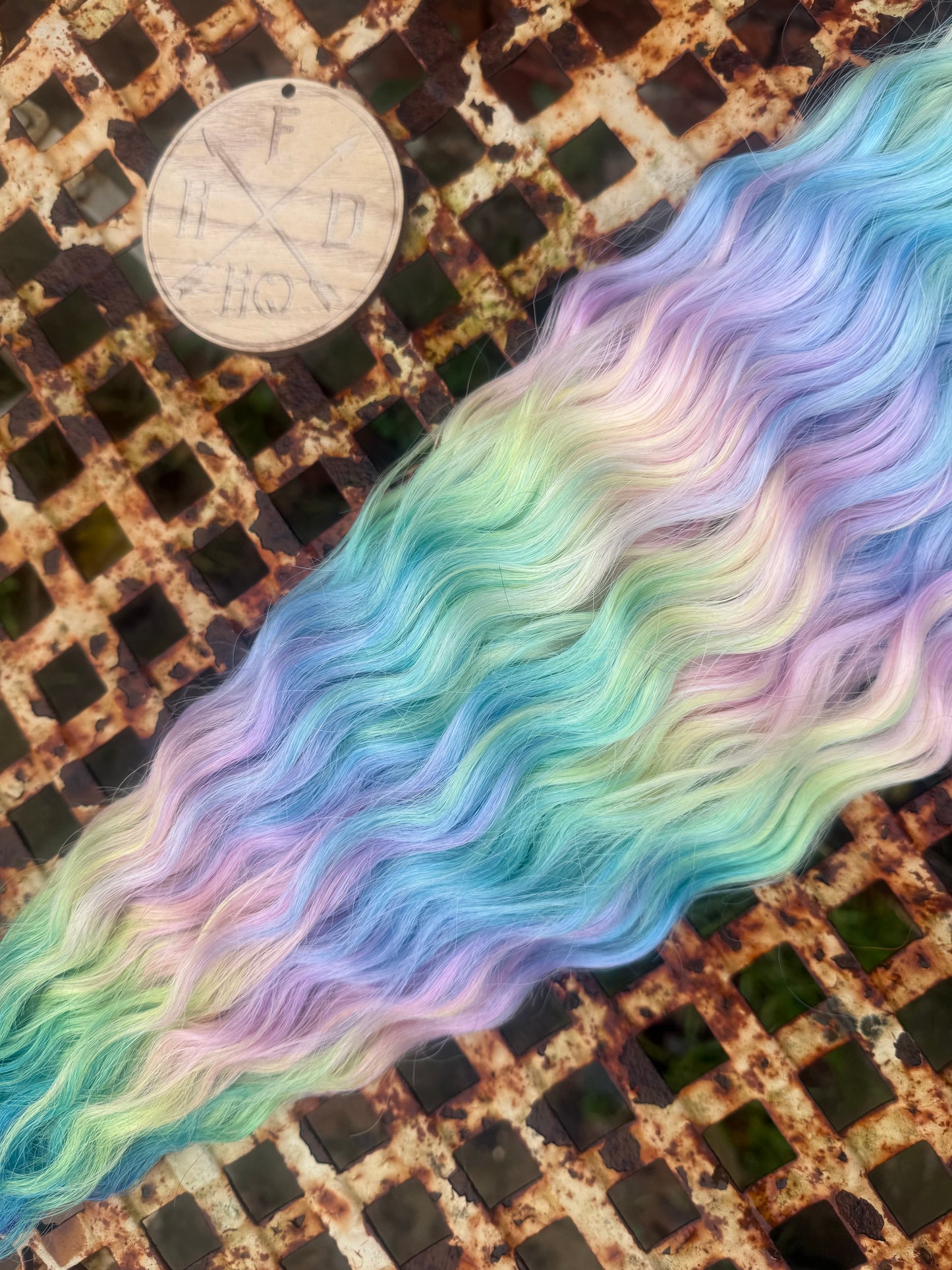 Pastel Rainbow Ariel Beach Wave 24” 100g