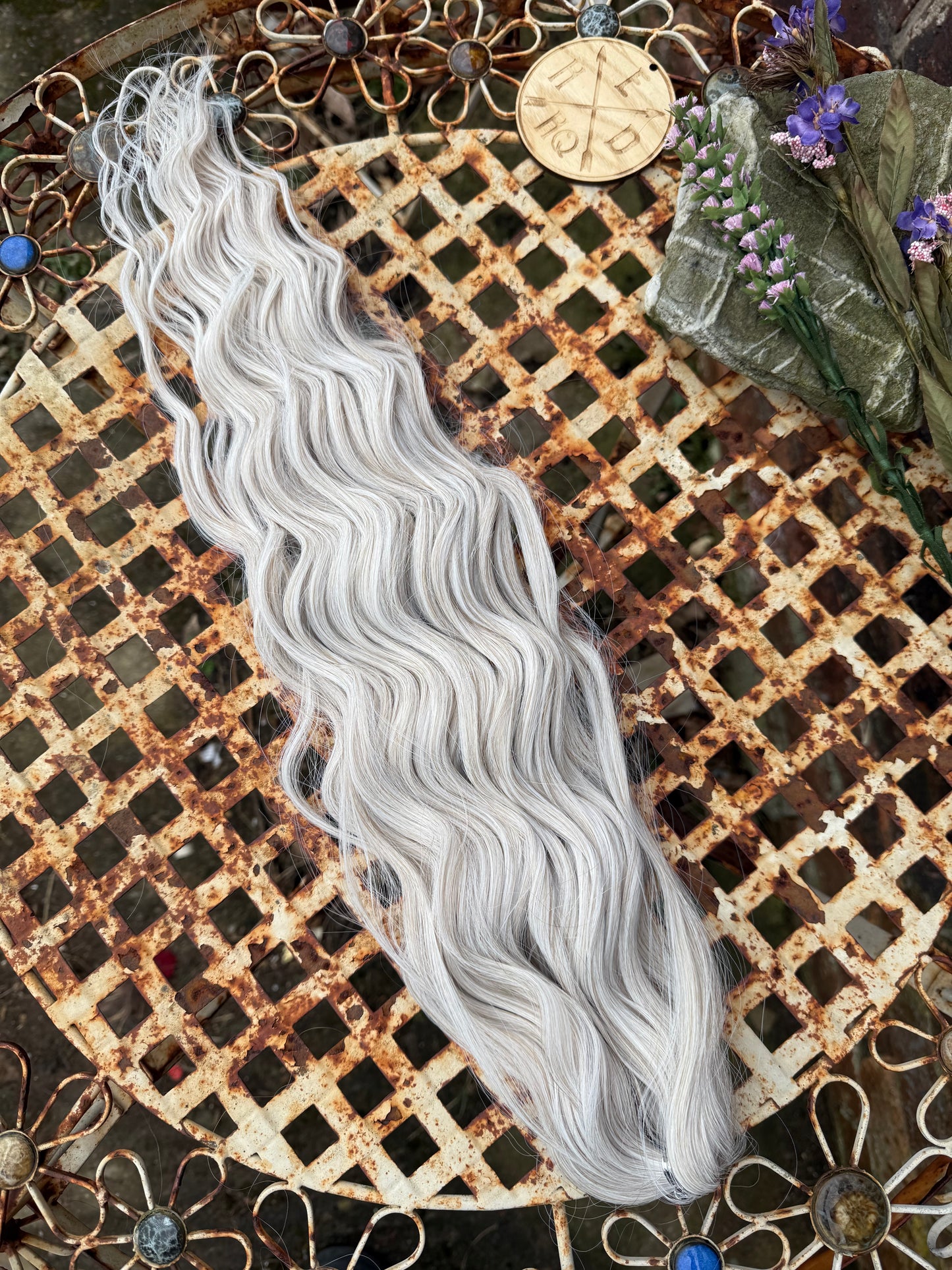 Ice Blonde Loose Brushable Wave