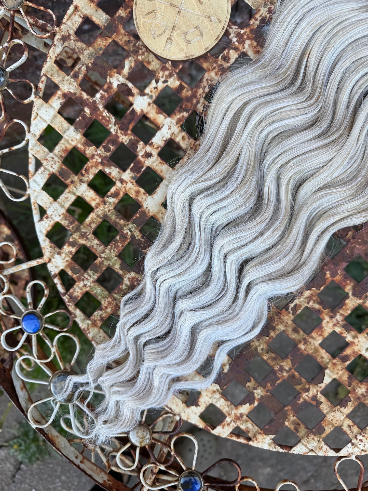 Sandy to Ice Blend Ombré Loose Brushable Wave