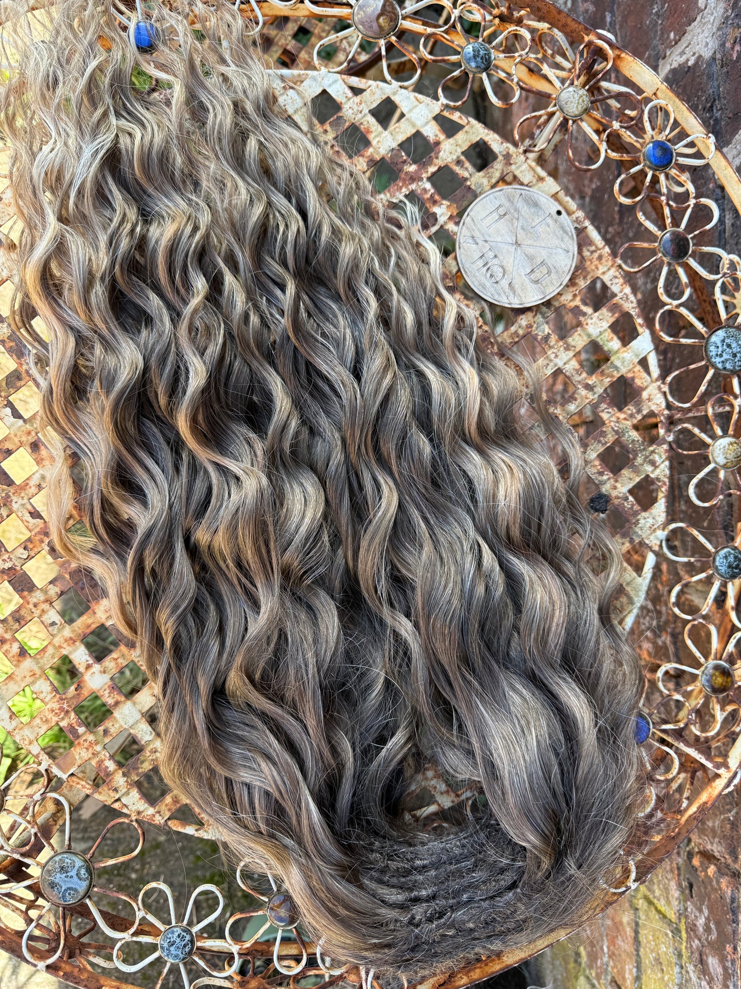 Mid brown tones ombre x 50 pieces / Full Head