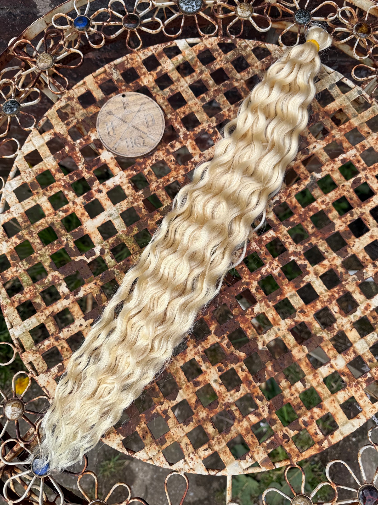 Bleach Blonde Ariel Beach Wave 100g