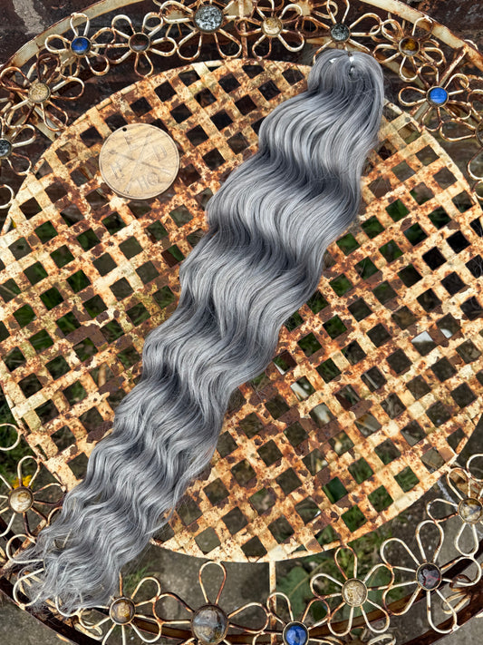 Grey Loose Brushable Wave