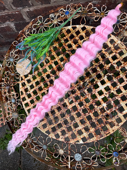 Pastel Pink Ariel Beach Wave 120g 32”