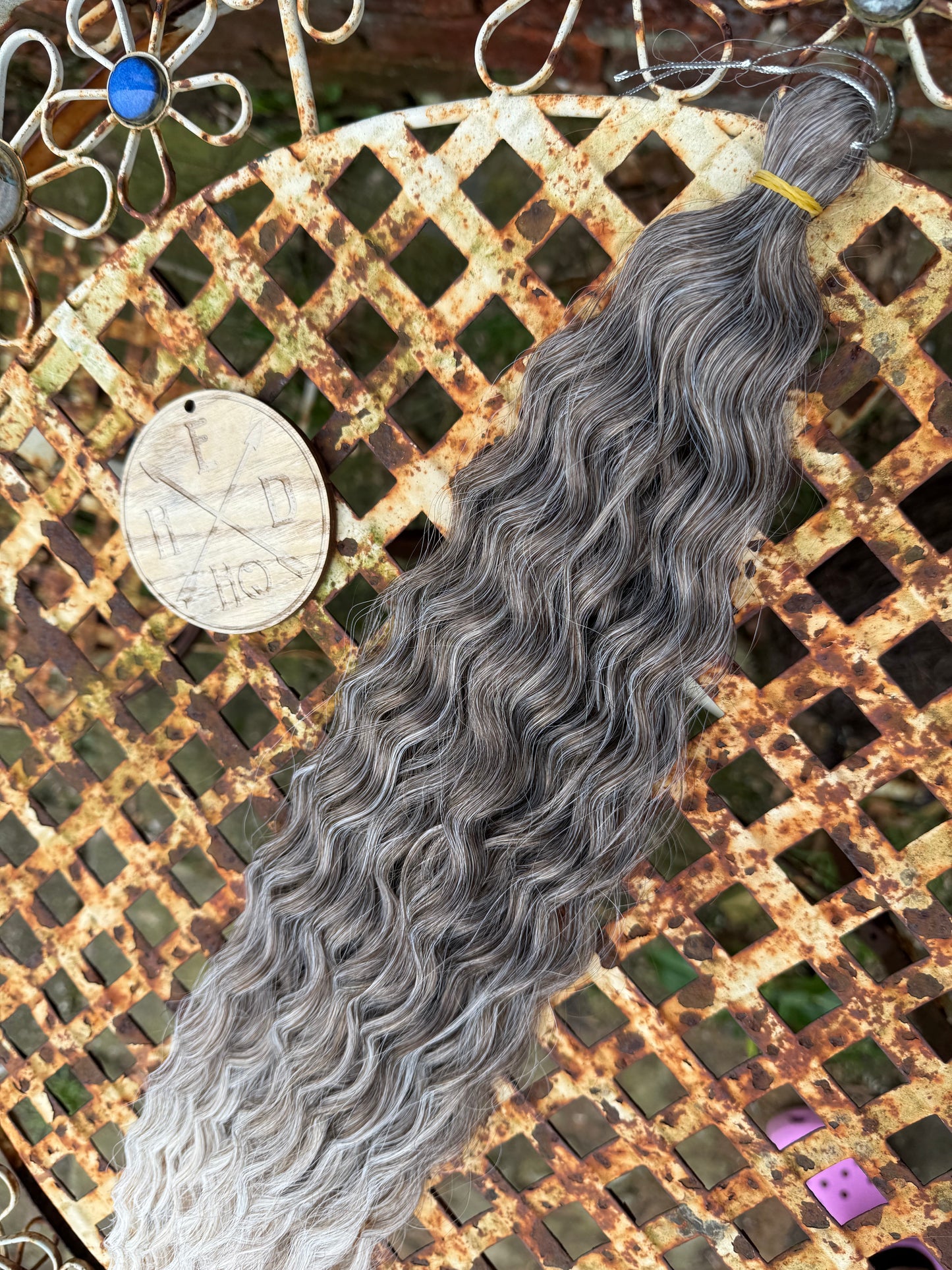 Brown to Ice Ombre Ariel Beach Wave 100g
