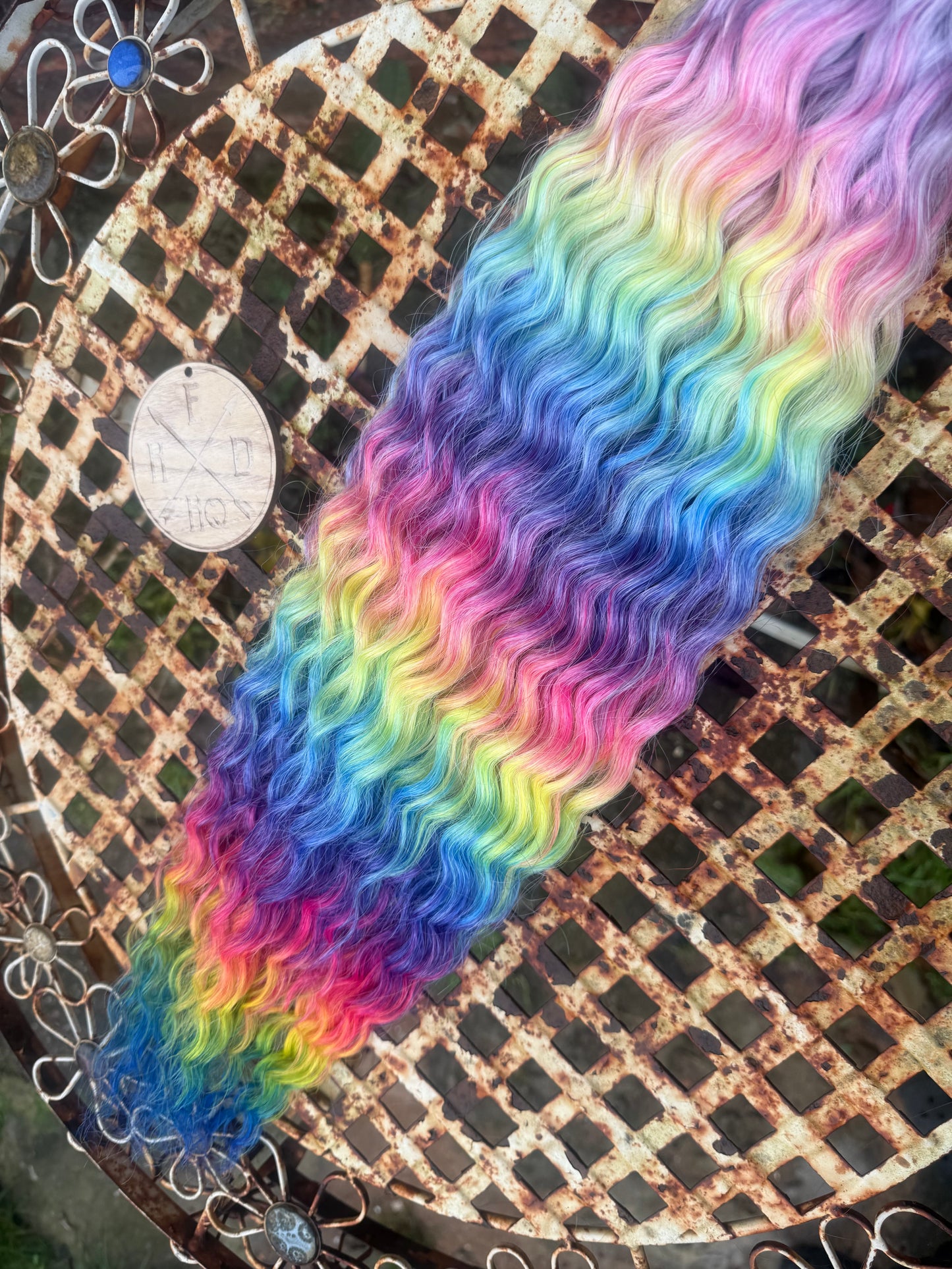 Rainbow Bright Ariel Beach Wave 24” 100g