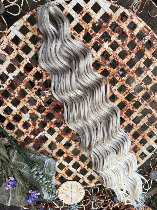 Natural to Bleach Blonde Ombré Loose Brushable Wave
