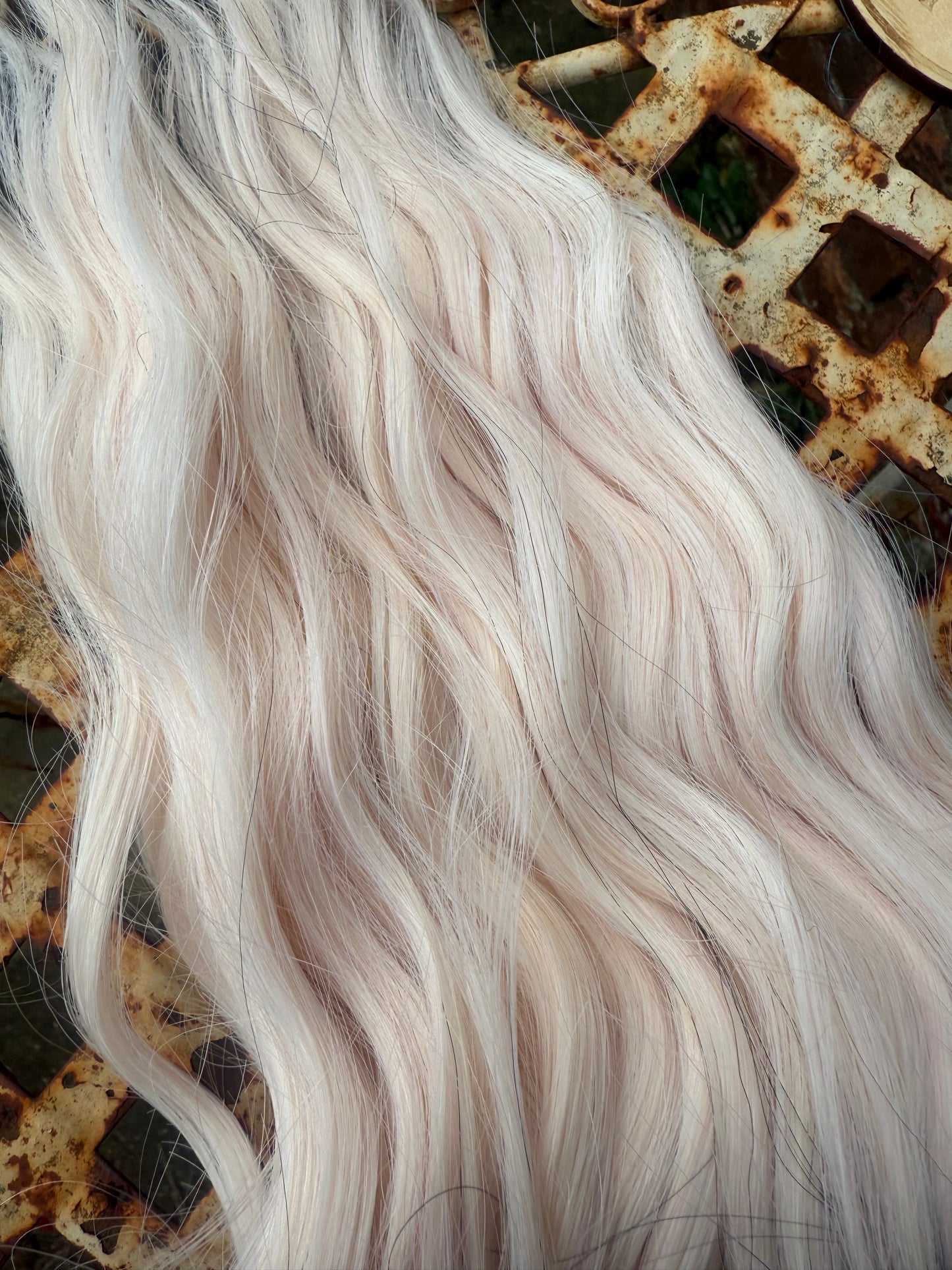 Black to Light Peach Blonde Ombré Loose Brushable Wave