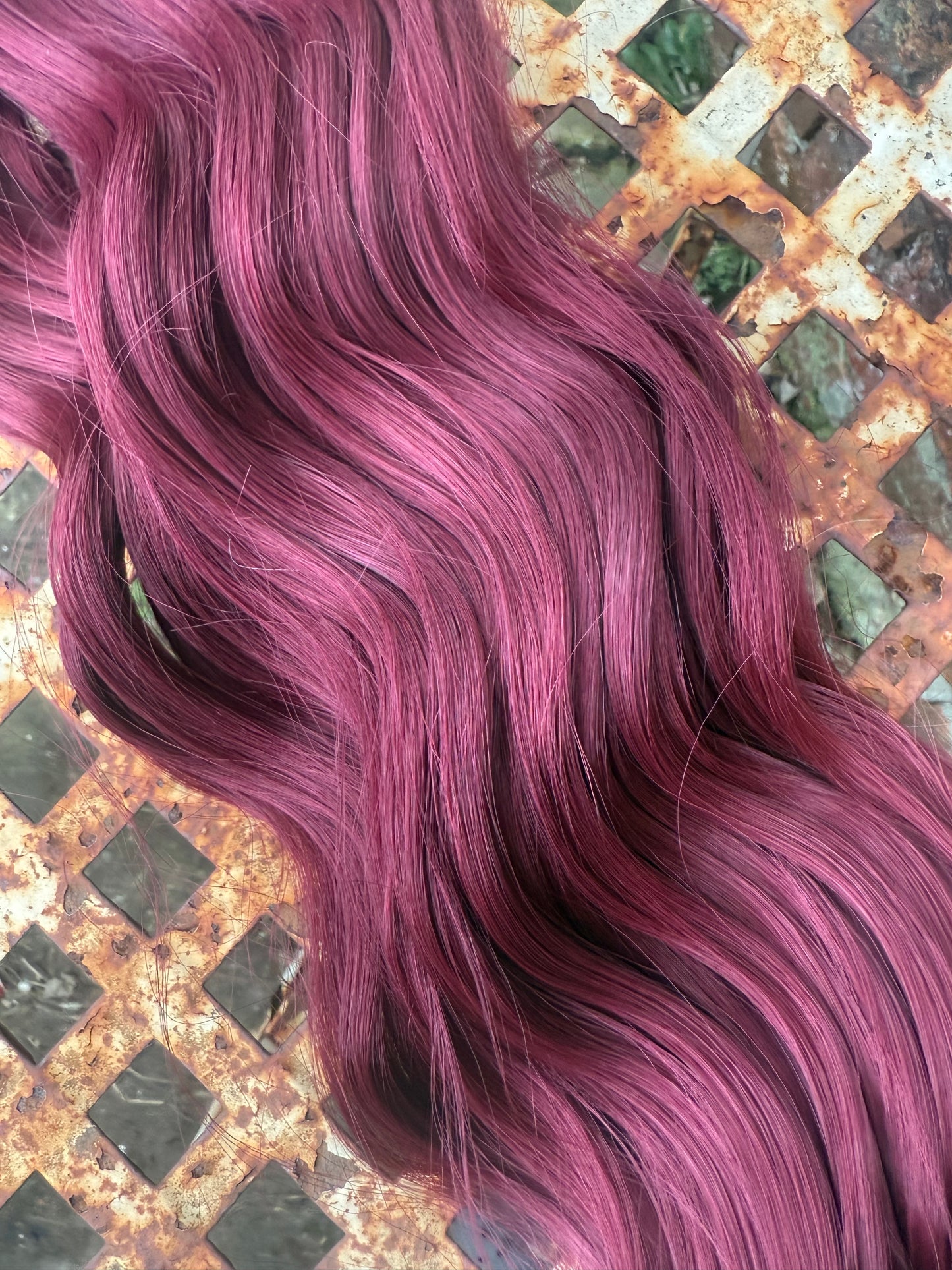Burgundy Loose Brushable Wave
