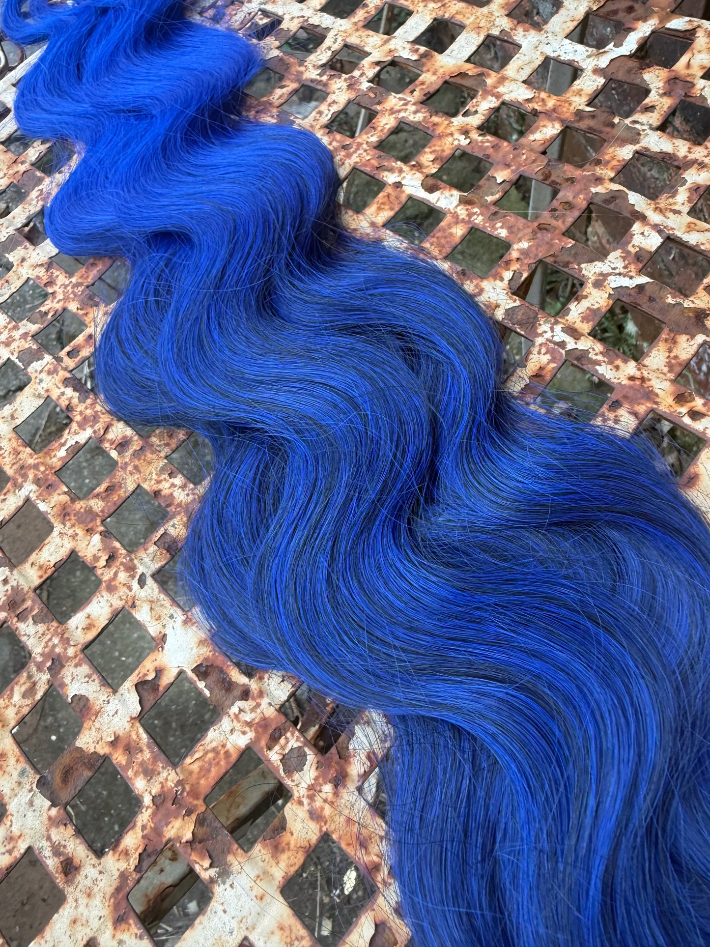 Black to Blue Loose Brushable Body Wave